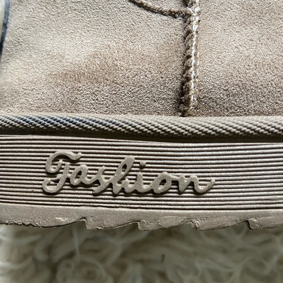 Platform Sherpa Lined Bootie - Picture 4 of 7